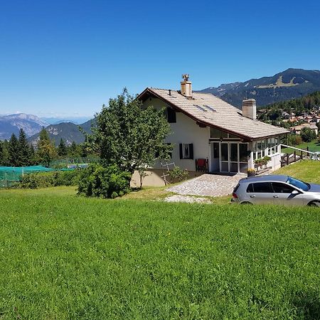 Chalet Heidi Serrada Exterior photo